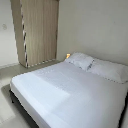 Hermoso Apto Psio 22 Con 3 Y Piscina